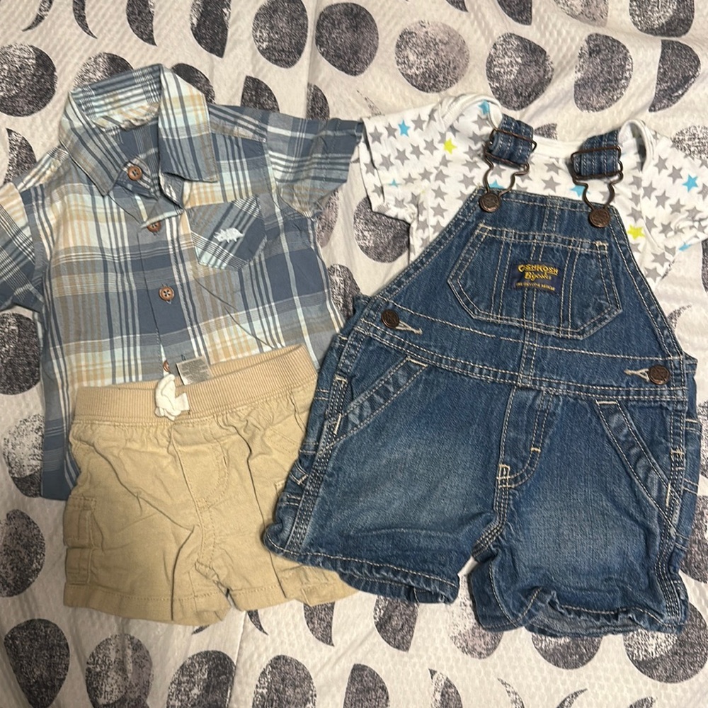 Oshkosh, Carter’s and children’s place bundle